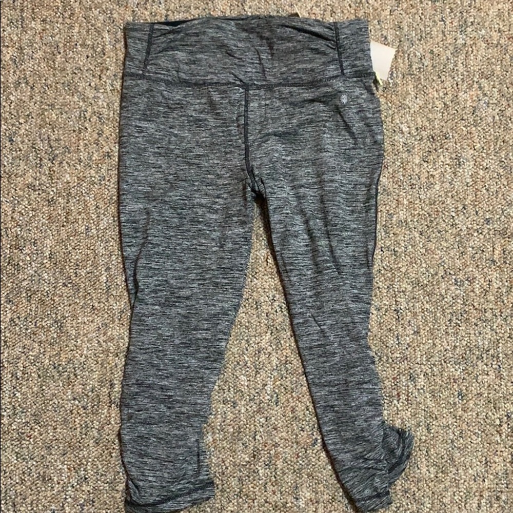 Tangerine Crop Leggings